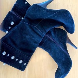 Guess boots size 6.5